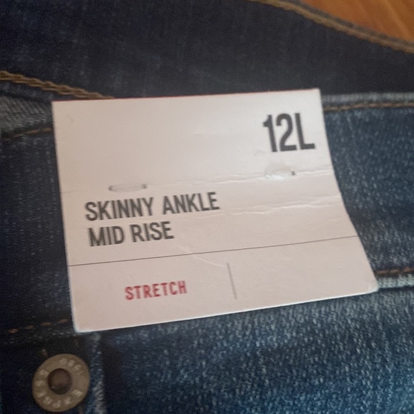 Express Jeans - Picture 3 of 5